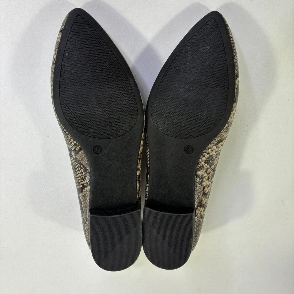 Lauren Blackwell Derrie Snakeskin Print Pointed Toe Flats Grey Brown 9.5M